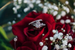 Read more about the article Sparkling Forever: The Magic of Diamond Weddings