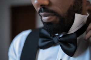 Read more about the article Why Should You Buy a Bow Tie for Your Best Man?
