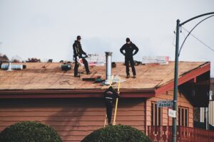 Read more about the article Long Island Roof Repair Services: Expert Solutions for Your Home’s Roofing Needs