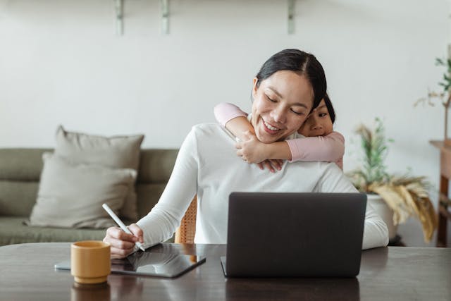 You are currently viewing Preventing Burnout as a Work-from-Home Parent