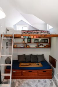 Read more about the article Top 8 Tips for Organizing a Shared Bedroom