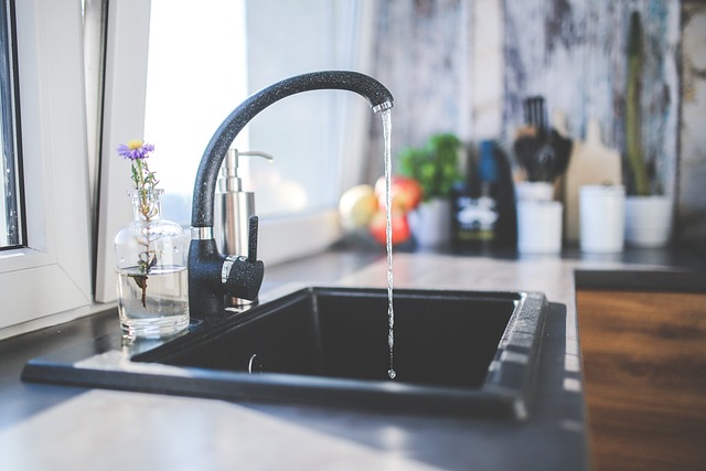 You are currently viewing The Benefits of Installing an Under-Sink Water Filter in Your Home